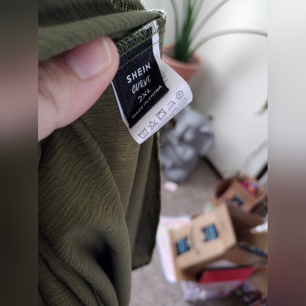 Olive Green Tie Shoulder Suspender Maxi - Picture 8 of 8